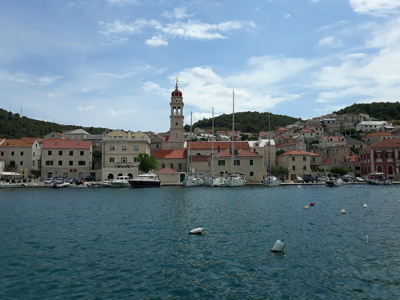 Pučišća seen from the bay